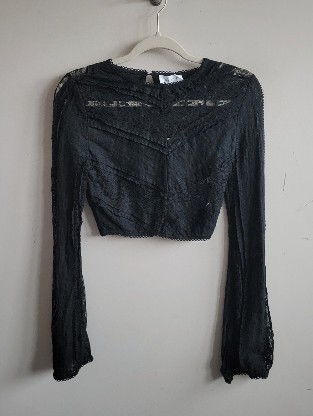 Mable‎ Lace Cropped Bell Sleeve Top Black